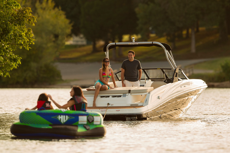 Navnit Marines - Bowriders VR5 Bayliner Yacht in Mumbai 
