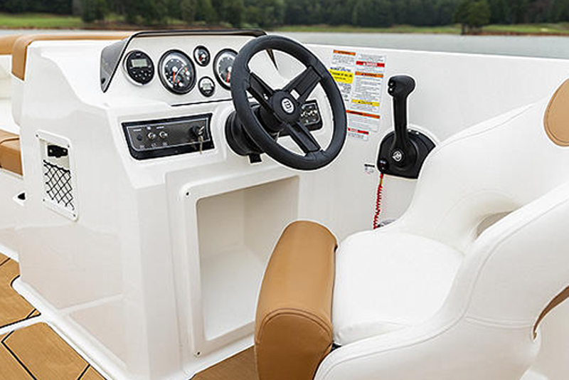 Bayliner Bowriders DeckboatsEelement DX2000 in Mumbai Navnit Marines
