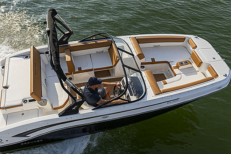 Bayliner Bowriders DeckboatsEelement DX2050 in Mumbai Navnit Marines
