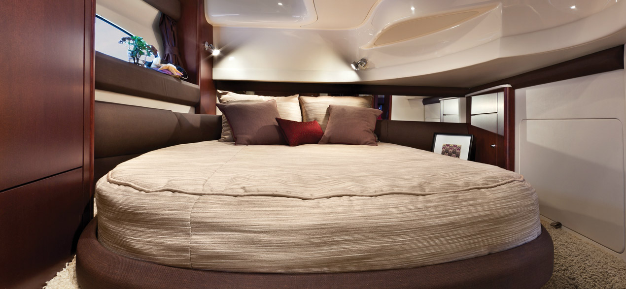 Meridian Yachts Sedans 391 in Mumbai