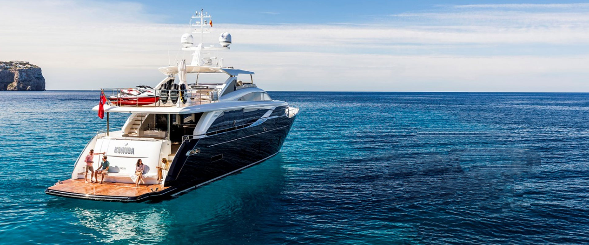 Princess M Class 30M Yacht. - Navnit Marines in Mumbai