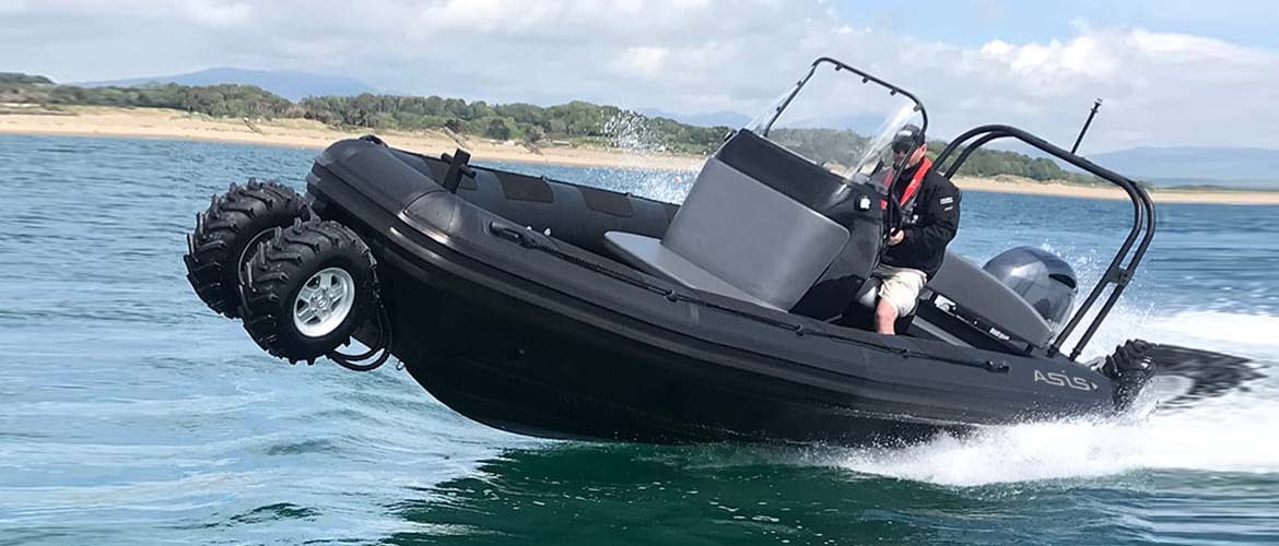 The 7.1m ASIS Amphibious boat 