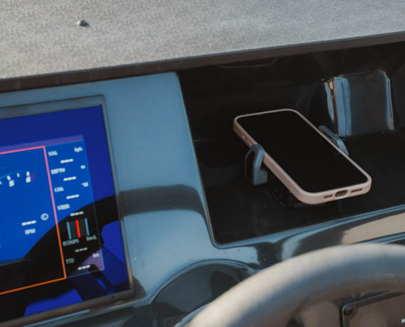 Bayliner M15 Series Deck Boats