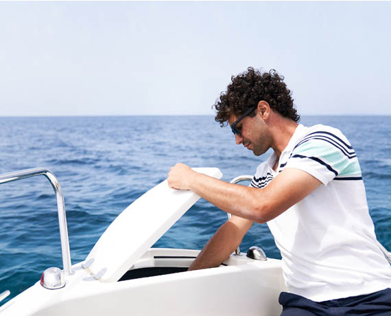 Quicksilver Activ 555 Bowrider Boat distributor in Mumbai 