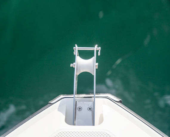 Quicksilver Activ 555 Bowrider Boat distributor in Mumbai 