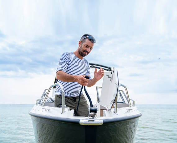 Quicksilver Activ 605 Bowrider Boat distributor in Mumbai