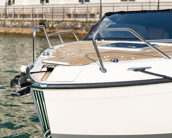 Quicksilver Activ 675 Cruiser Boat distributor in Mumbai 