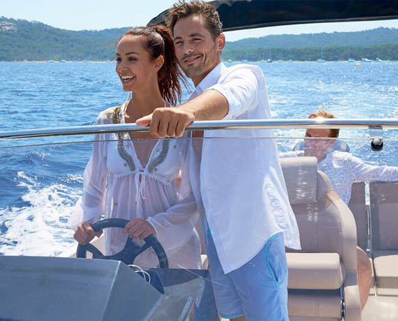 Quicksilver Activ 675 Sundeck Boat distributor in Mumbai 