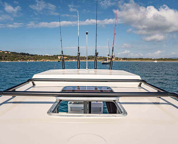 Quicksilver 705 Pilothouse Boat distributor in Mumbai 