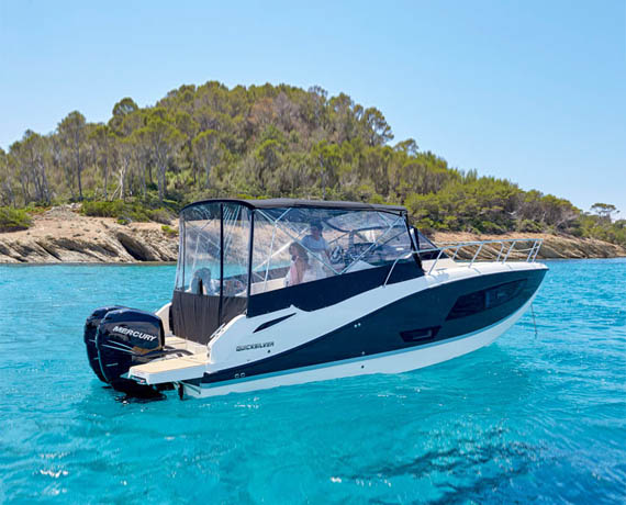 Quicksilver Activ 875 Sundeck Boat distributor in Mumbai 