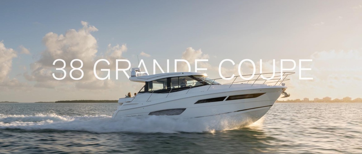 Regal 38 Grande Coupe